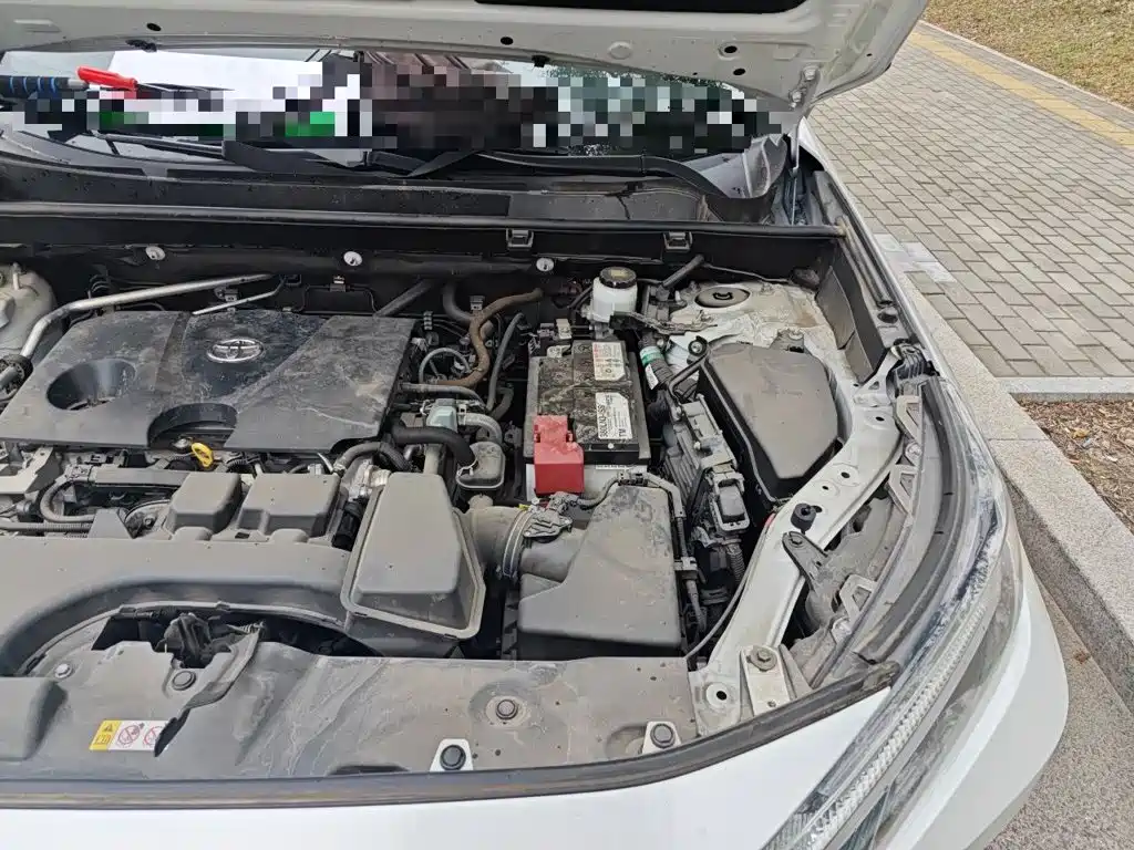 Toyota RAV4 — миниатюра 20