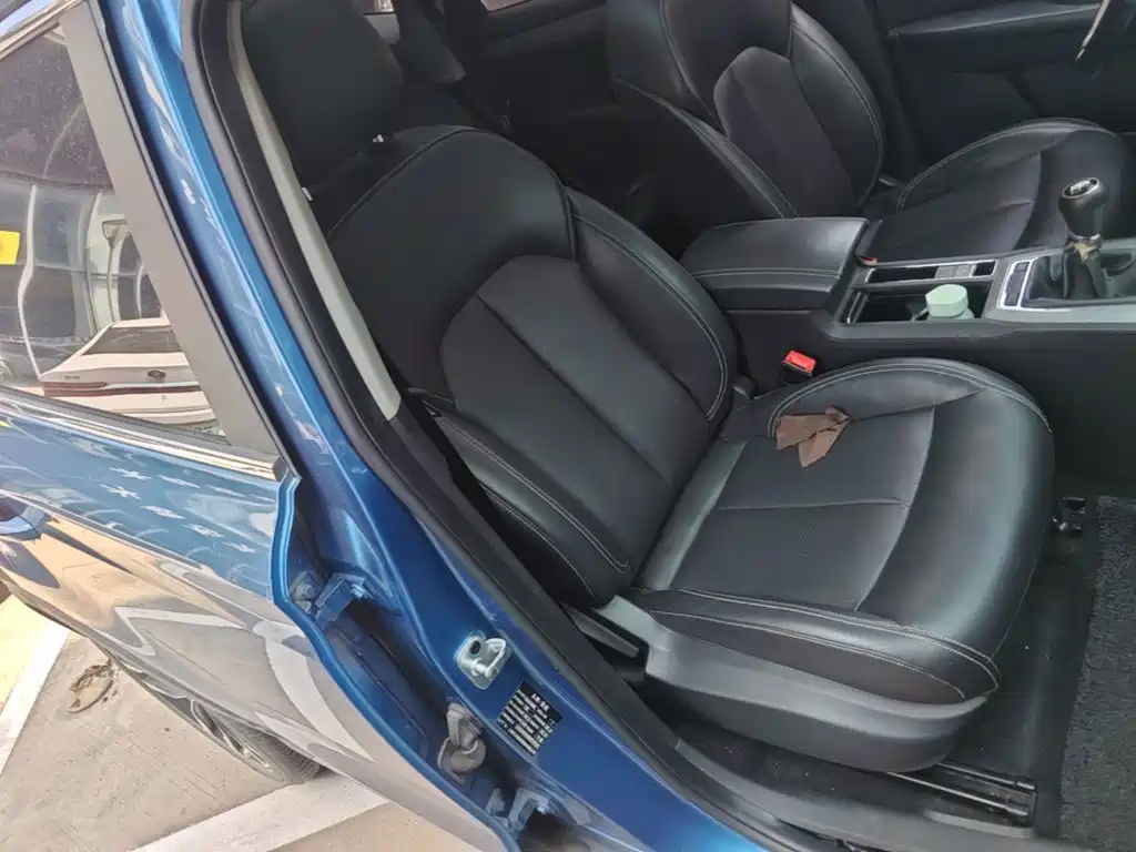 Roewe RX5 — миниатюра 25