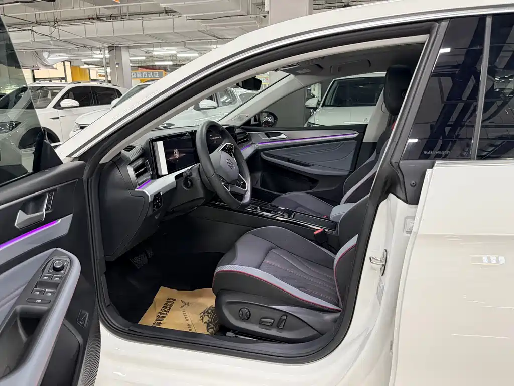 Volkswagen Lamando — миниатюра 14