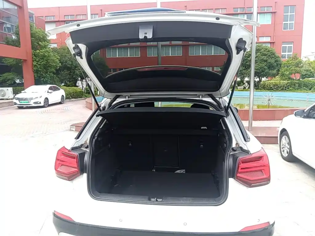 Audi Q2L — миниатюра 19