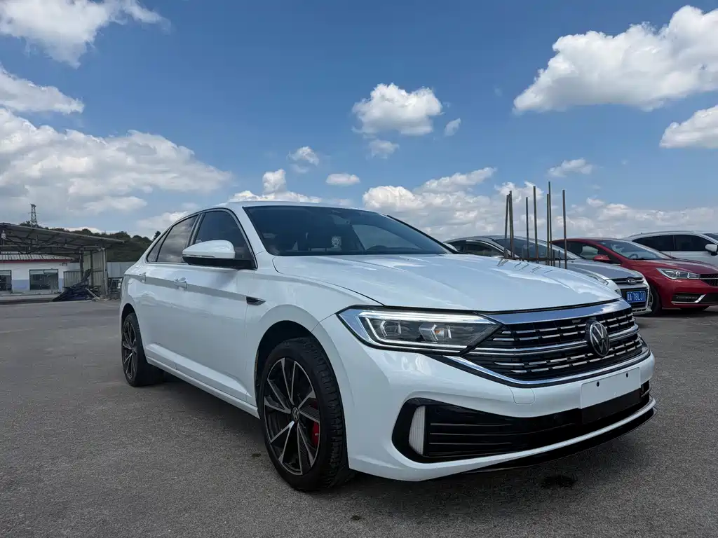 Volkswagen Sagitar — миниатюра 2