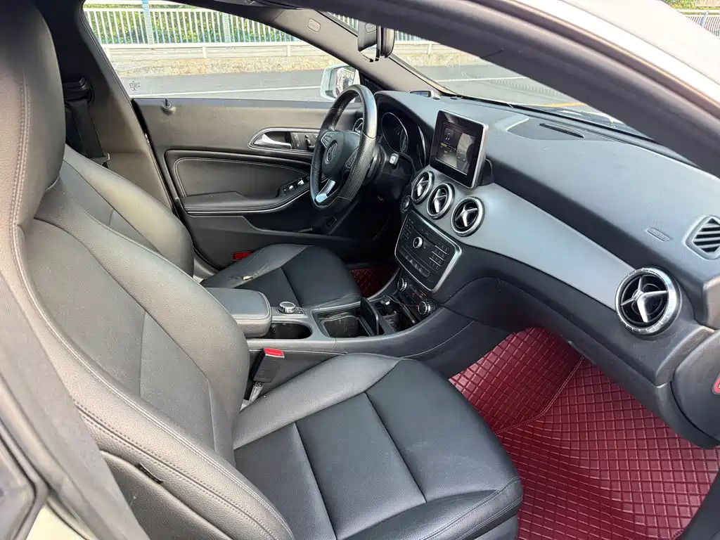 Mercedes-Benz CLA (Import) — миниатюра 10