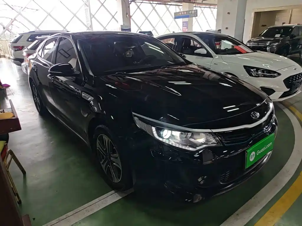 Kia K5 New Energy — миниатюра 4