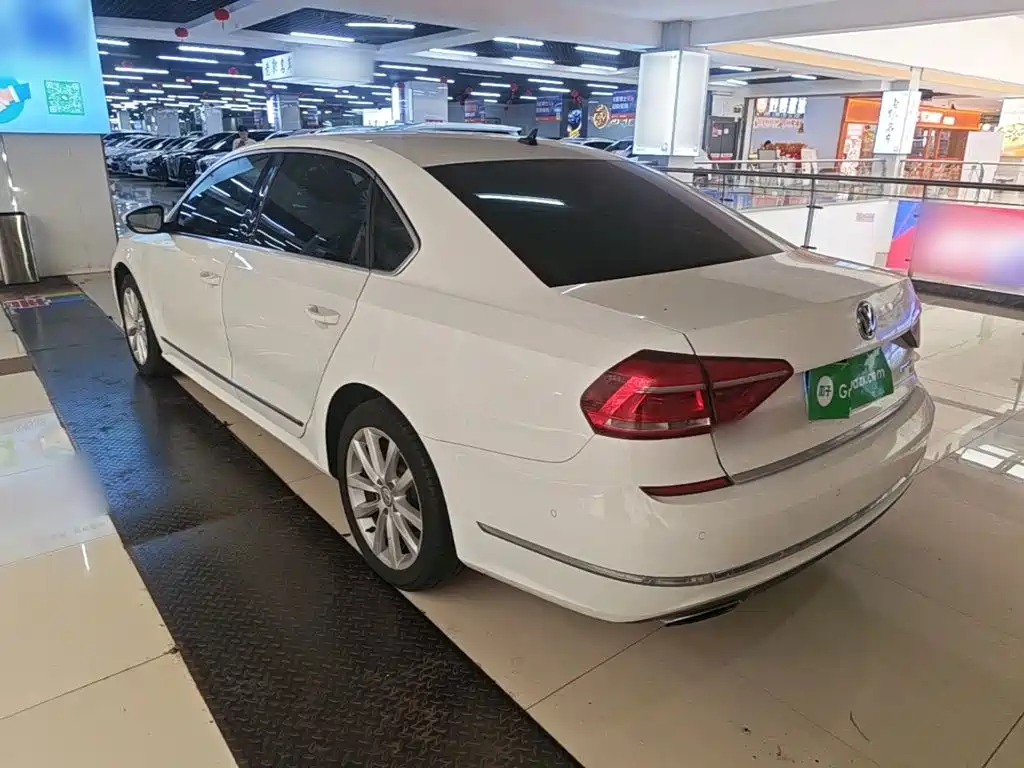 Volkswagen Passat — миниатюра 5