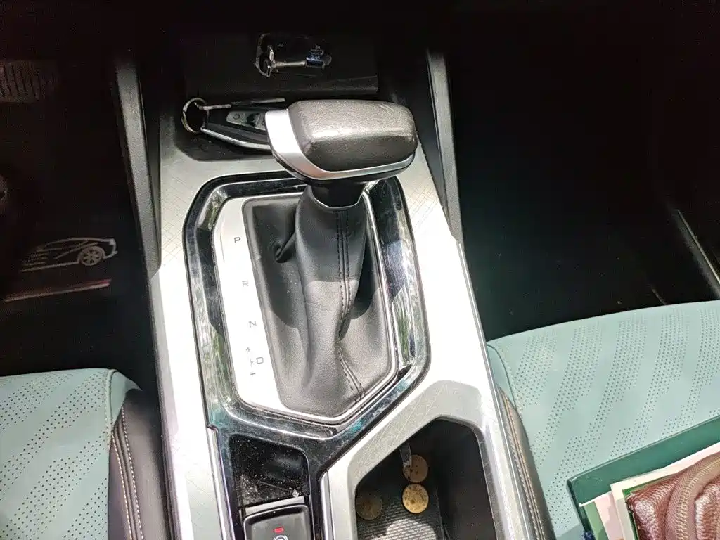 Geely Emgrand L — миниатюра 10