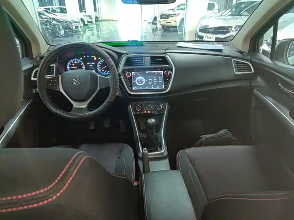 Suzuki S-Cross — миниатюра 10