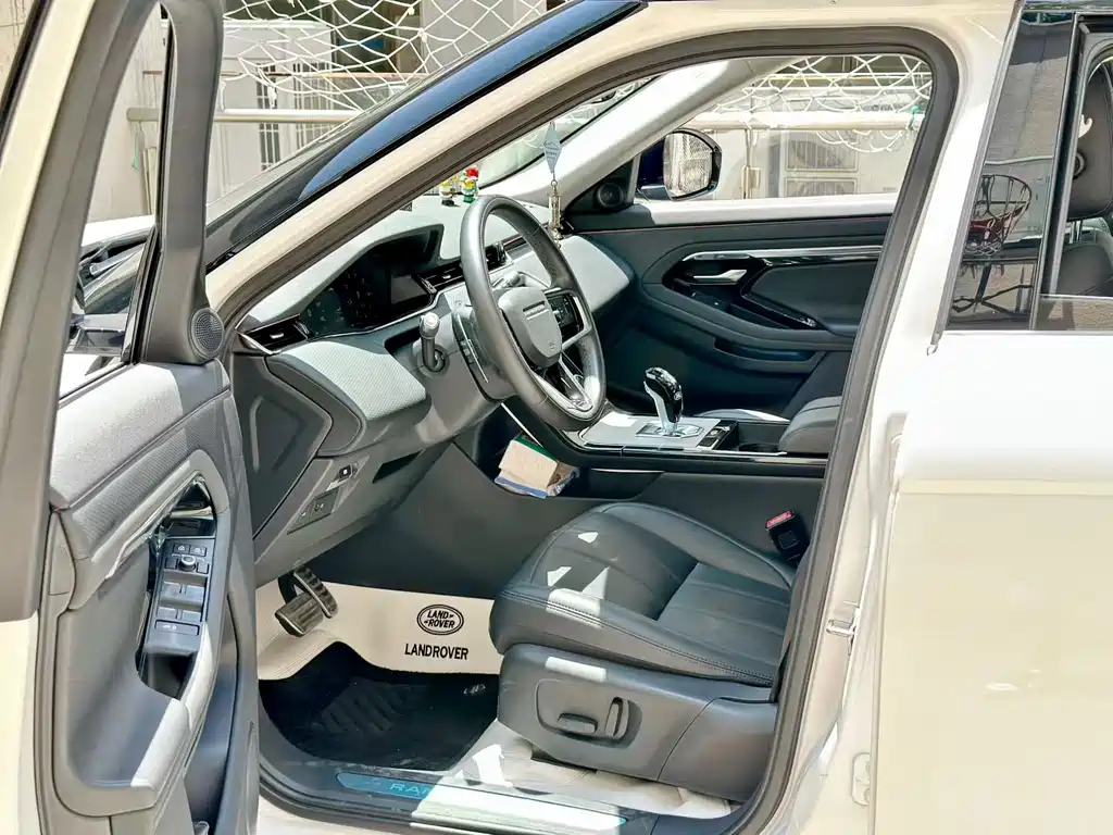 Land Rover Evoque — миниатюра 3