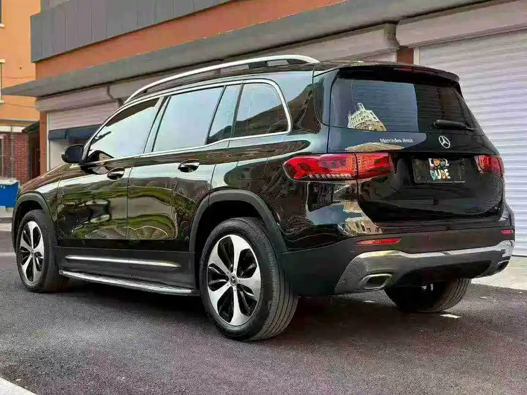 Mercedes-Benz GLB — миниатюра 7
