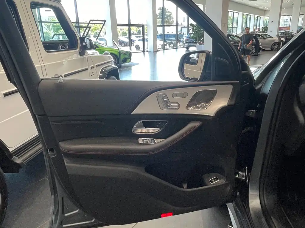 Mercedes-Benz GLE AMG — миниатюра 6