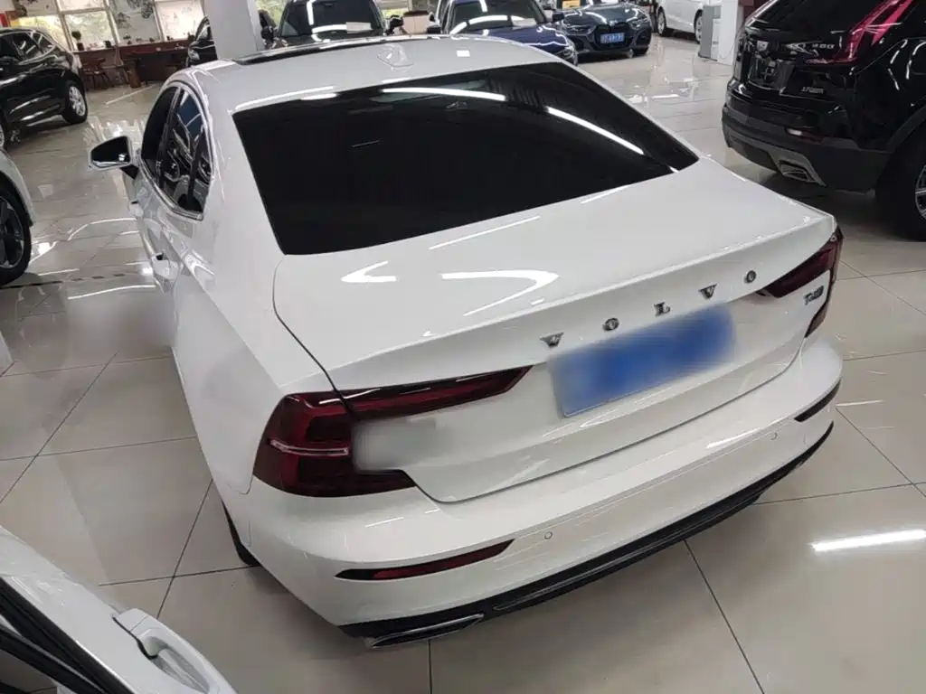 Volvo S60 — миниатюра 5