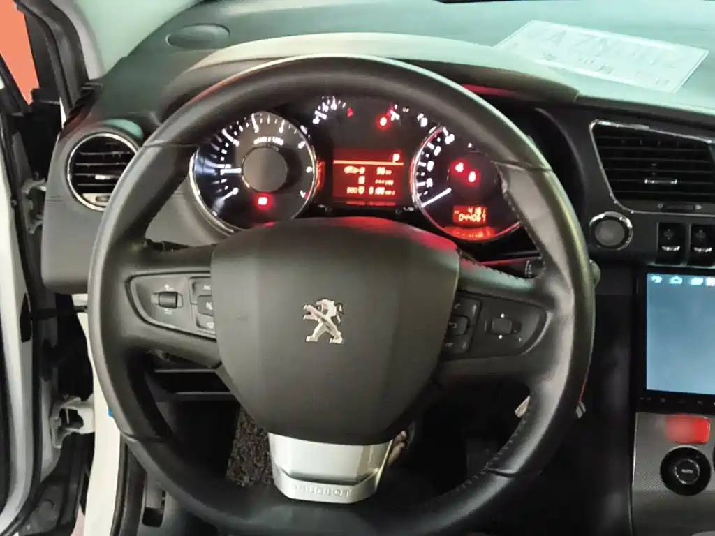 Peugeot 3008 — миниатюра 11