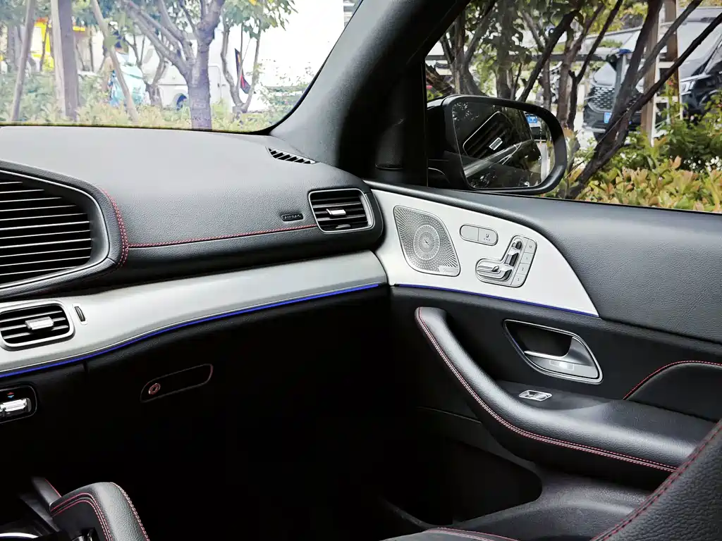 Mercedes-Benz GLE AMG — миниатюра 15