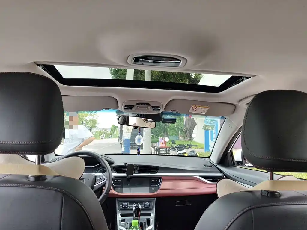 Geely Vision S1 — миниатюра 14