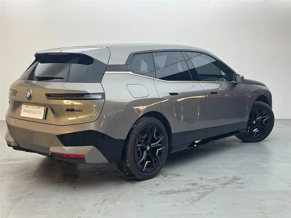 BMW BMW iX M60 — миниатюра 4