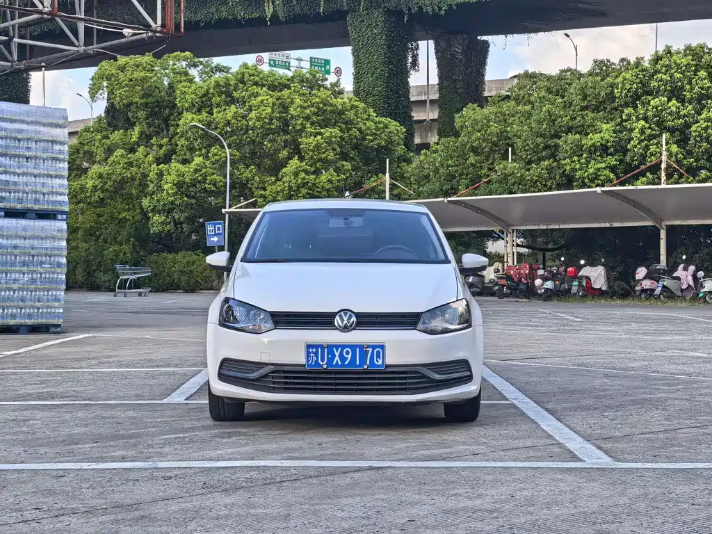 Volkswagen Polo — миниатюра 2
