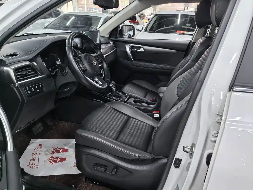 Kia Sportage — миниатюра 8