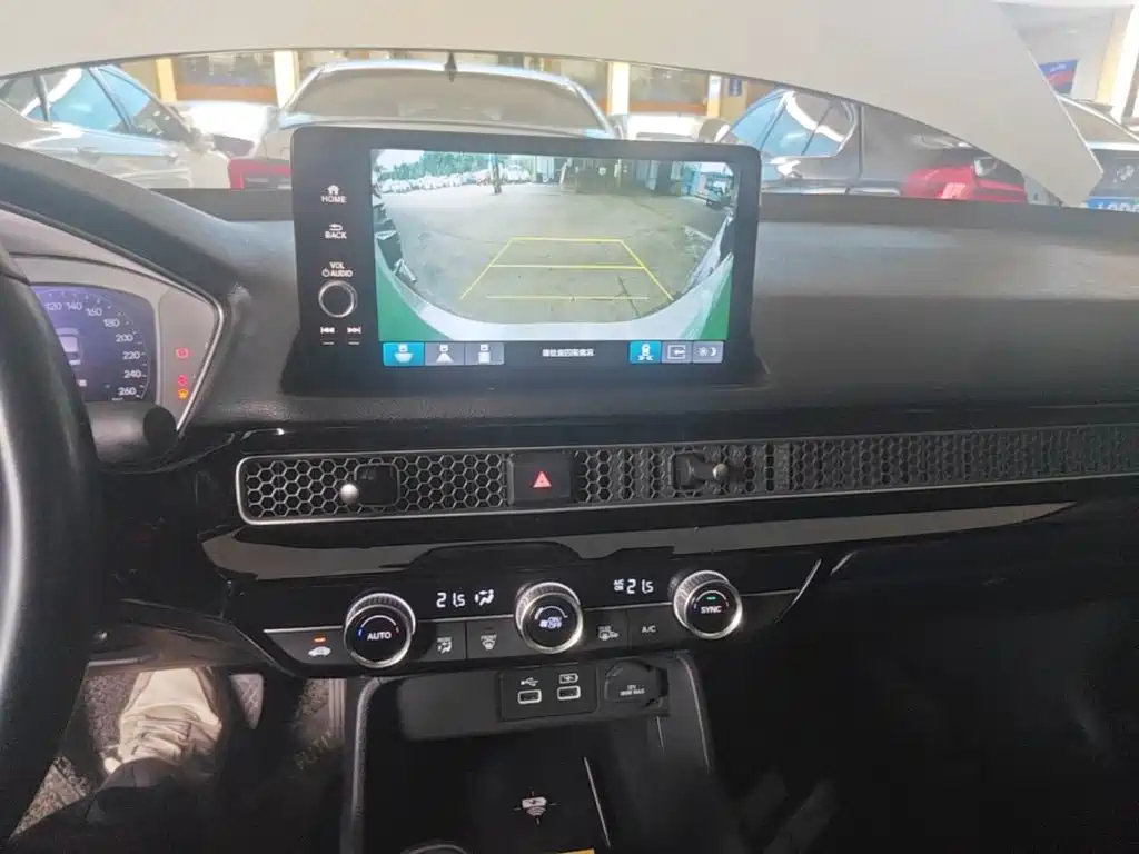 Honda Civic — миниатюра 13
