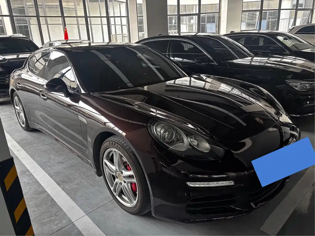 Porsche Panamera — миниатюра 3