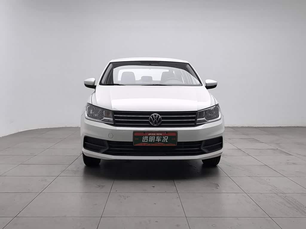 Volkswagen Santana 1.5 л 2022 г. Белый, пробег 30000 км