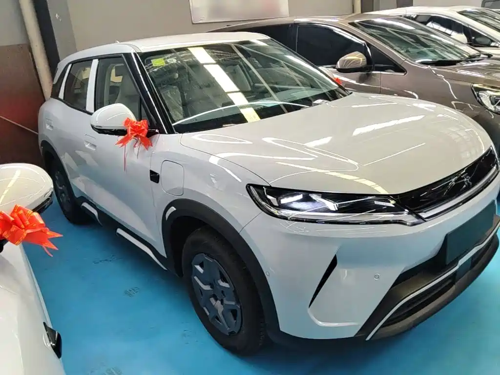 BYD Yuan UP — миниатюра 4