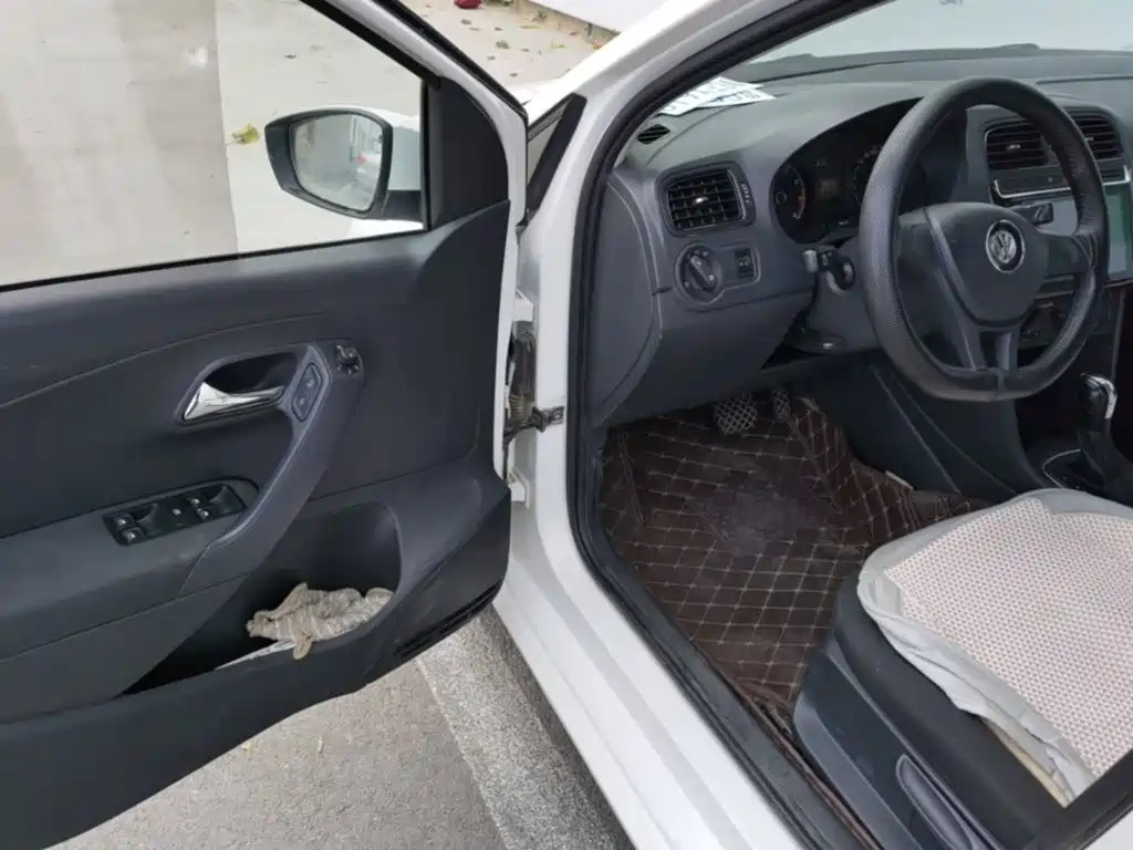 Volkswagen Polo — миниатюра 16