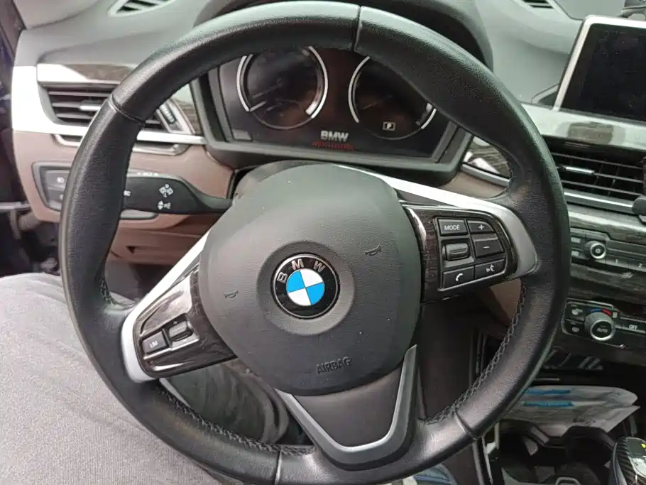 BMW X1 — миниатюра 15