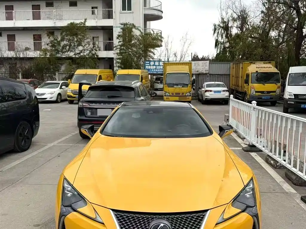 LEXUS LC