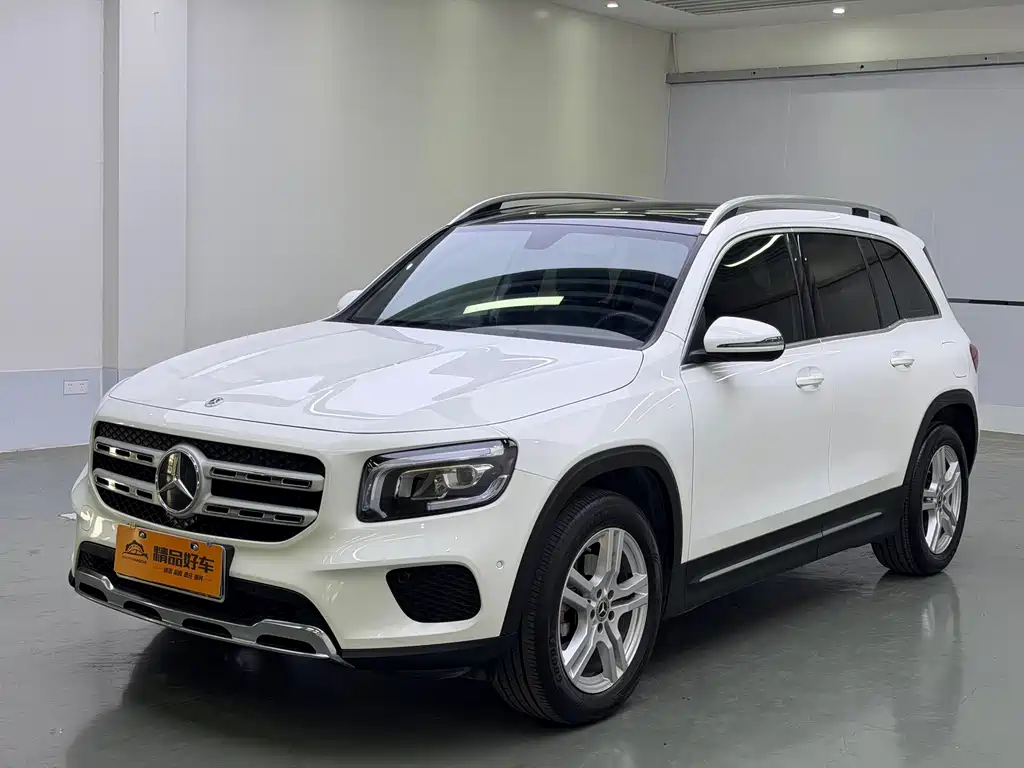 MERCEDES-BENZ GLB