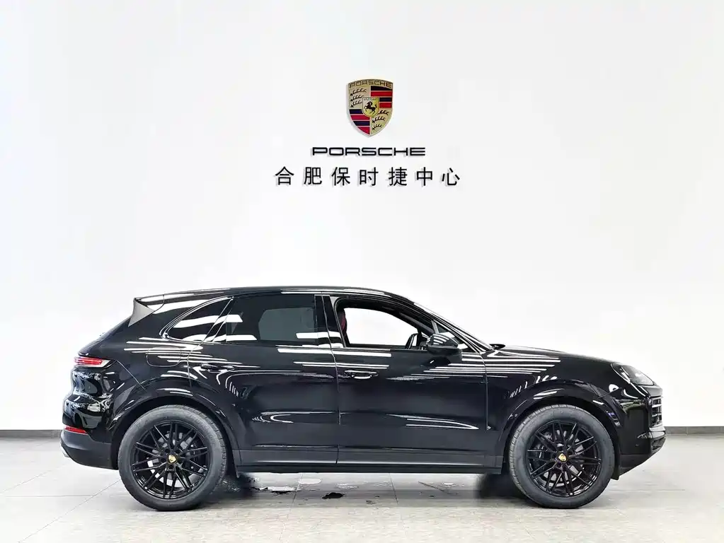 Porsche Cayenne — миниатюра 7