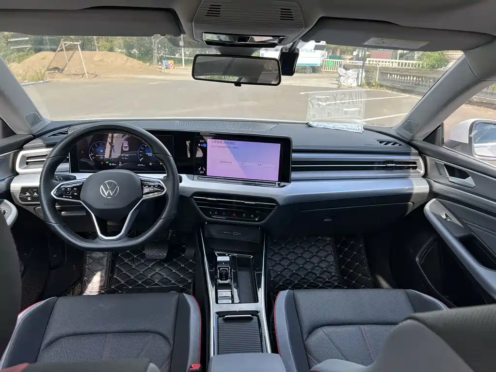 Volkswagen Lamando — миниатюра 12