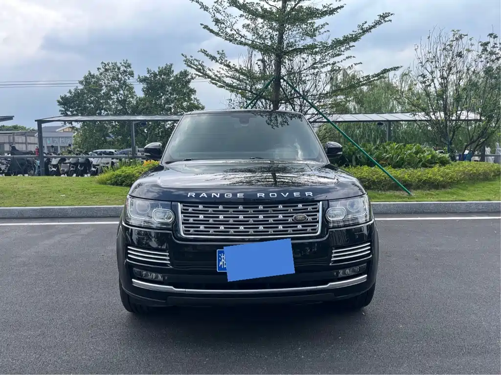 Land Rover Range Rover — миниатюра 8