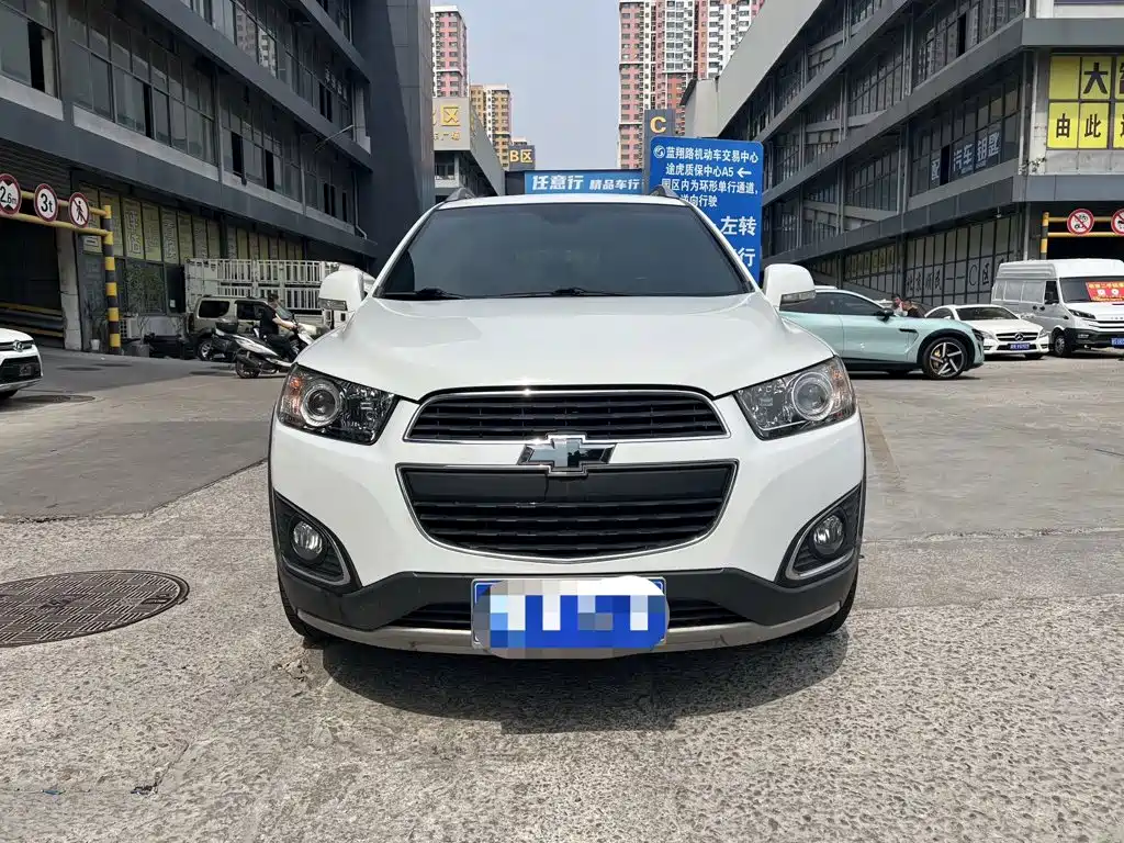 Chevrolet Captiva — миниатюра 2