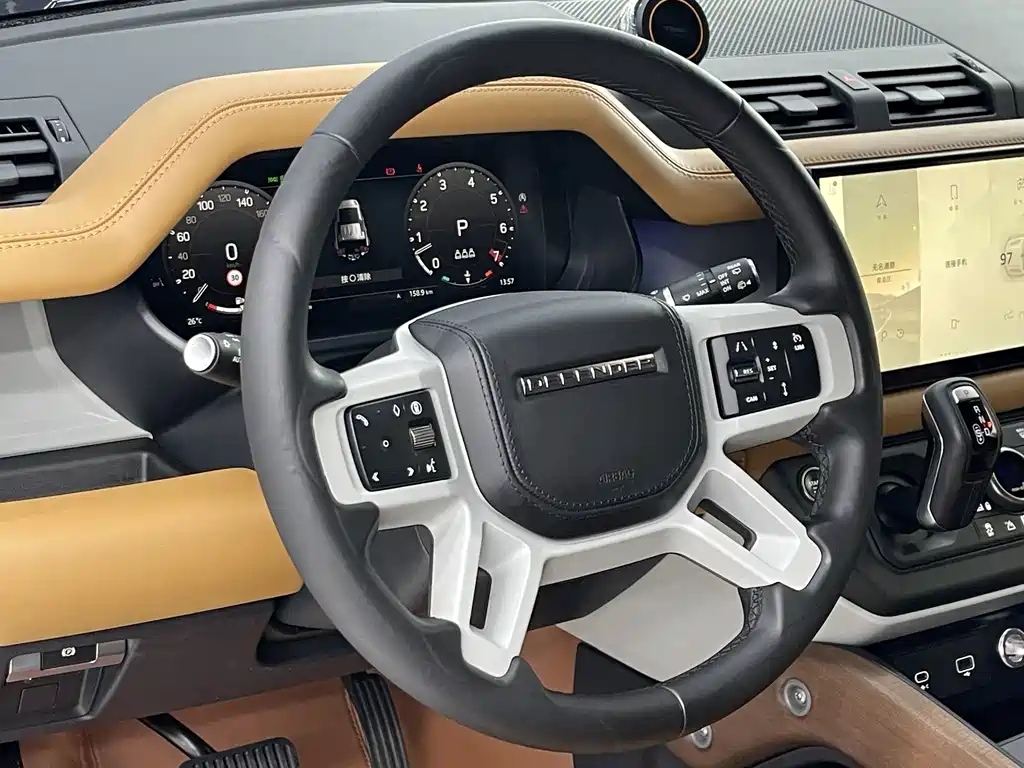 Land Rover Defender — миниатюра 6