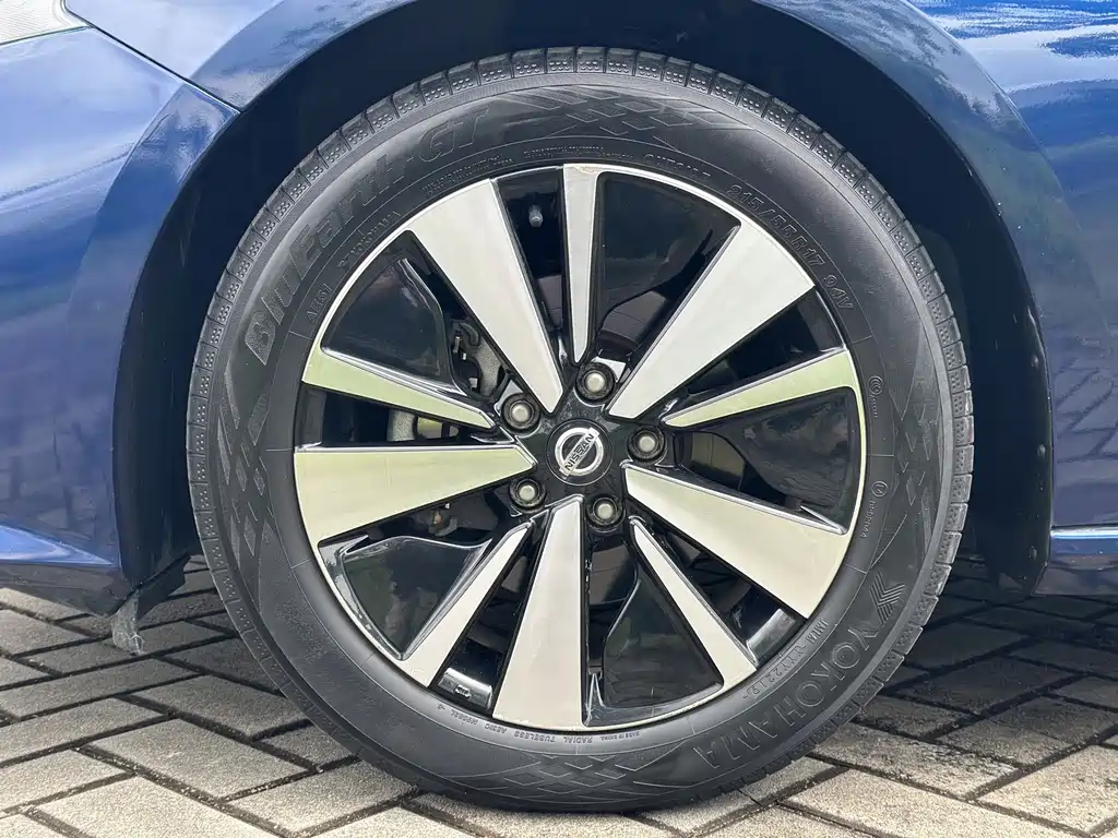 Nissan Teana — миниатюра 11