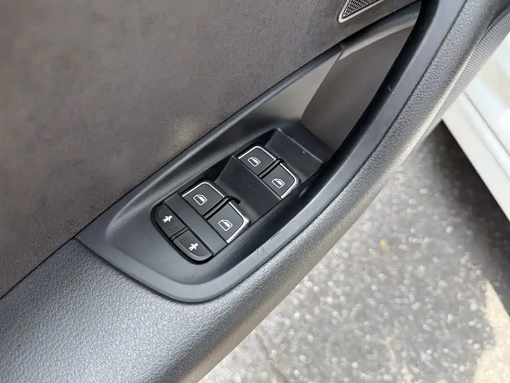 Audi A6 (Import) — миниатюра 8