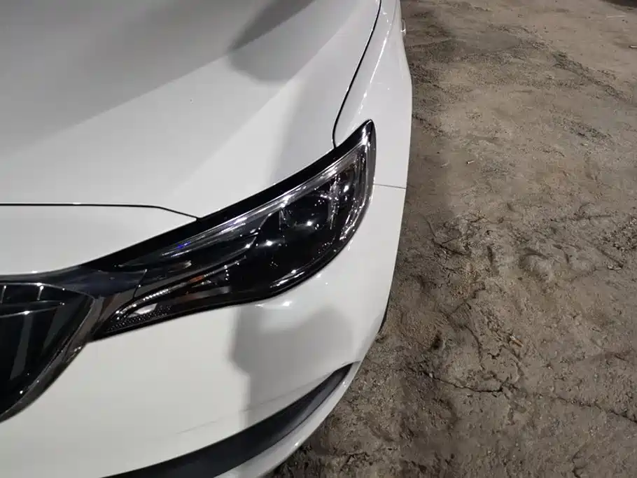 Buick Excelle — миниатюра 5