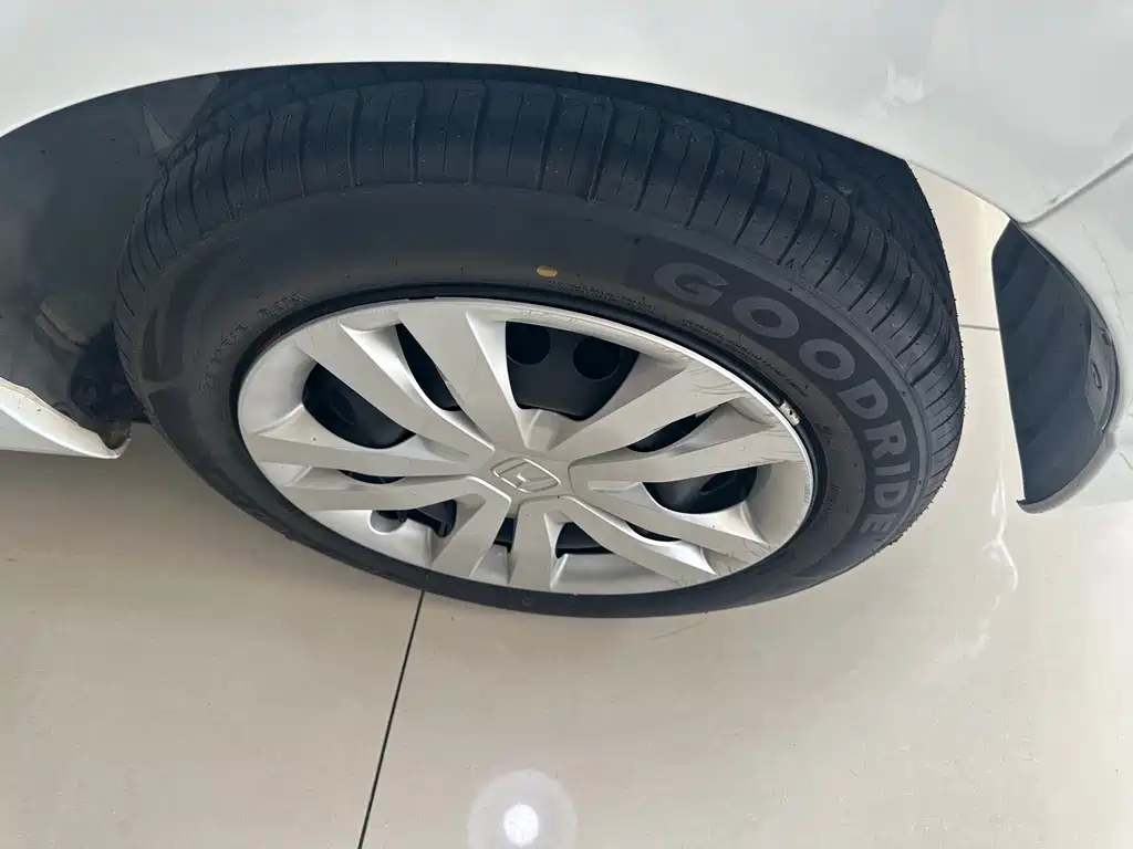 Honda Fit — миниатюра 12