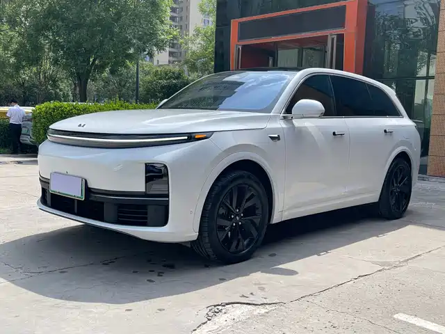 Li Auto L7