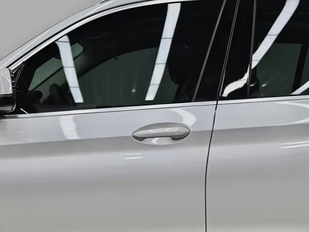 BMW X3 — миниатюра 20