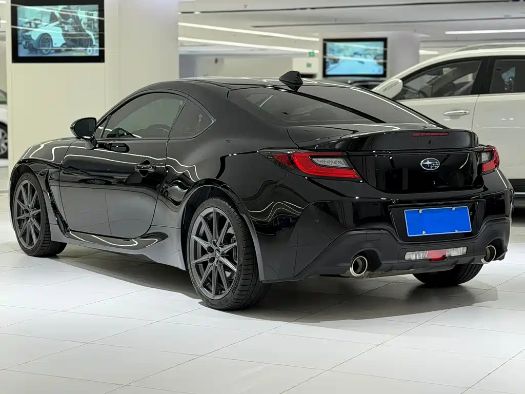 SUBARU BRZ