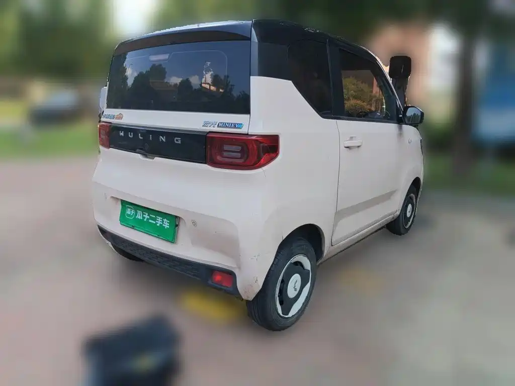 Wuling MINIEV — миниатюра 5