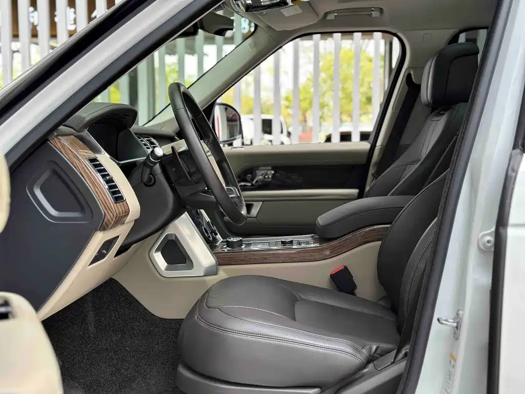 Land Rover Range Rover 2019 3.0 SC V6 Long Wheelbase