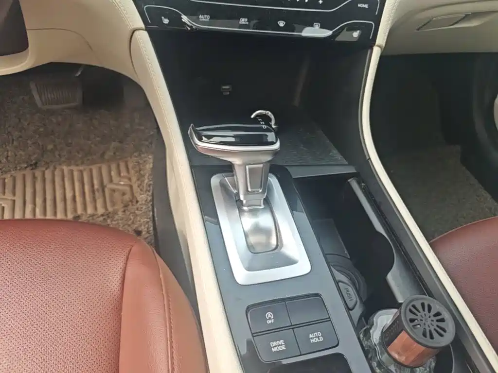 Hyundai Mistra — миниатюра 14