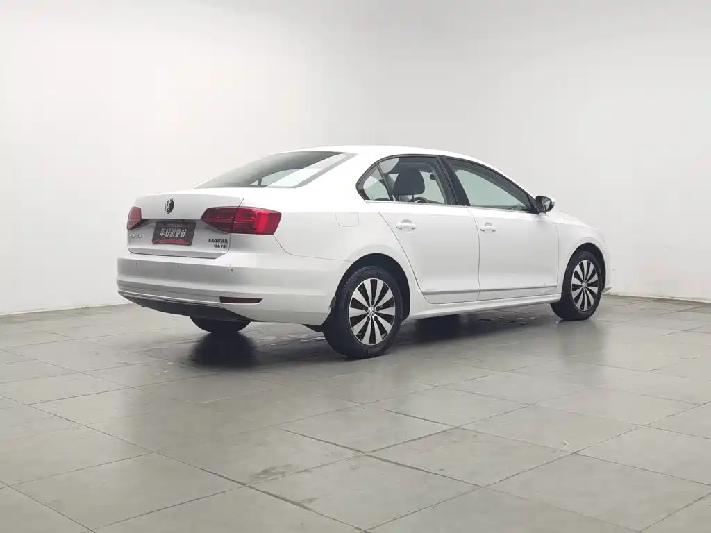 Volkswagen Sagitar — миниатюра 2