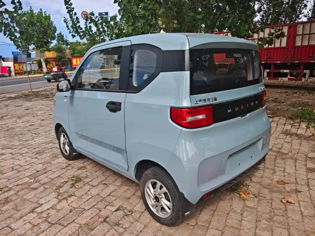 Wuling MINIEV — миниатюра 5