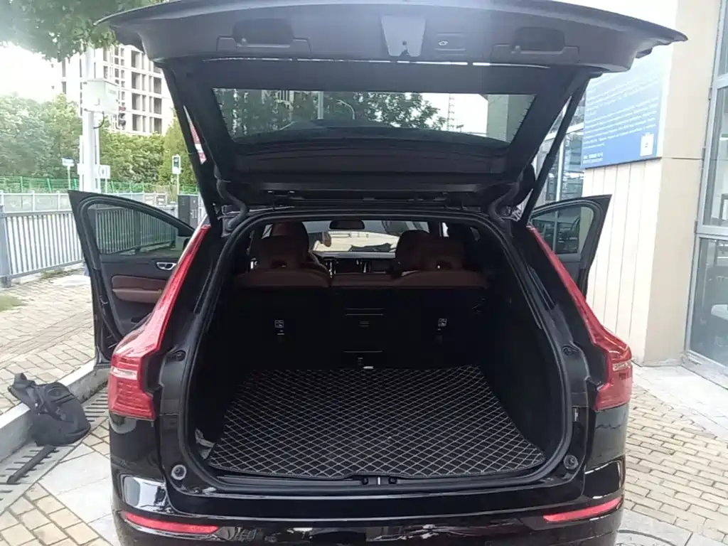 Volvo XC60 — миниатюра 15