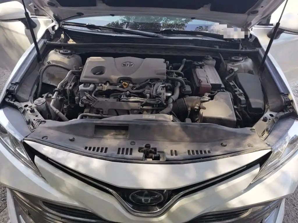 Toyota Camry — миниатюра 21