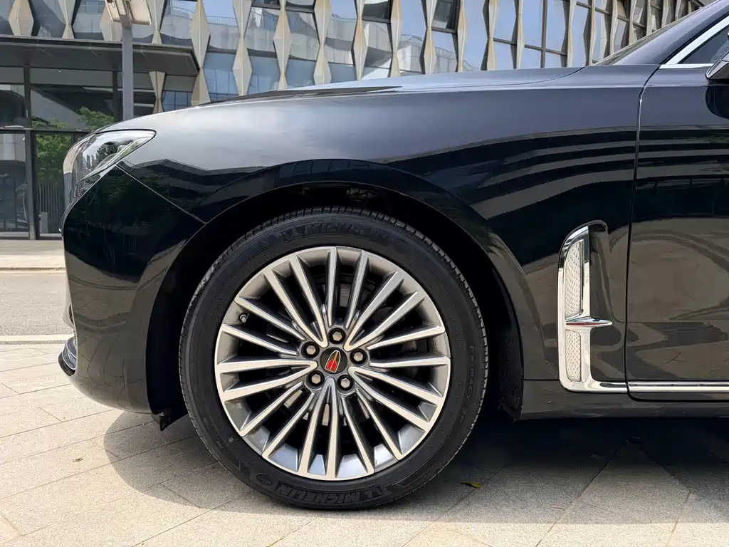 Hongqi H9 2020 2.0T