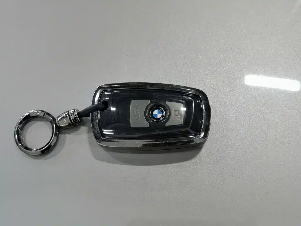 BMW 3 Series — миниатюра 19