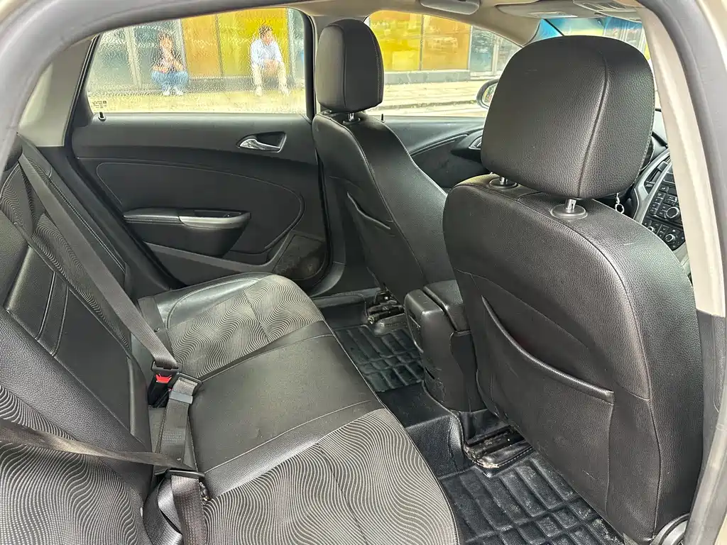 Buick Excelle 2011 GT 1.8L AT Fashion